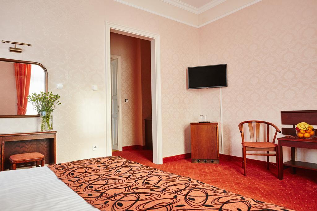 Hotel Astoria Balatonfüred Exterior foto